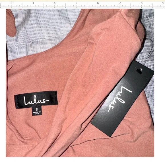 Lulu's Sleeveless Scoop Neck Tank Top Bodysuit Size S *NWT* - Picture 4 of 4